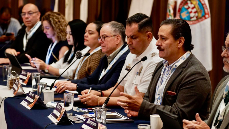 Preside Gladyz Butanda Encuentro Nacional de Autoridades de Movilidad