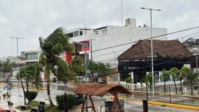 ‘Beryl´ ya no es huracán; se degrada a tormenta tropical 