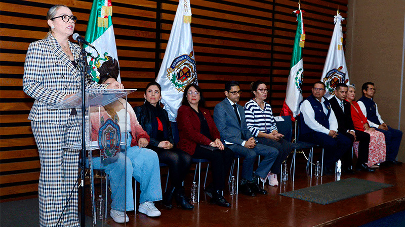 UMSNH dará acompañamiento a estudiantes que realicen su servicio social: Rectora 