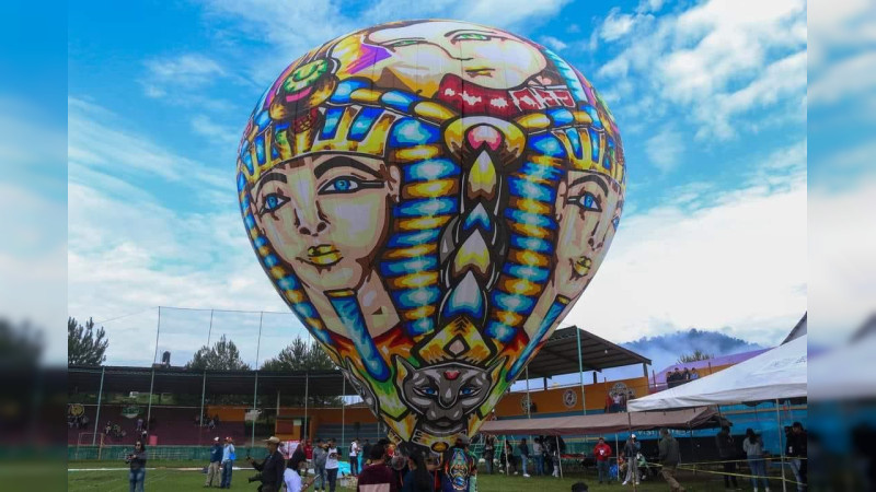 Fiesta y color pintarán el Pueblo Mágico de Paracho con su festival de globos de Cantoya