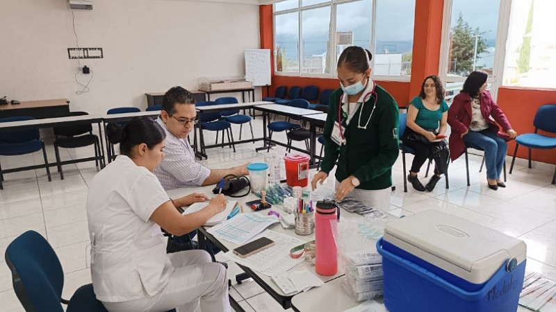 Cecytem brinda servicios de salud a sus trabajadores 