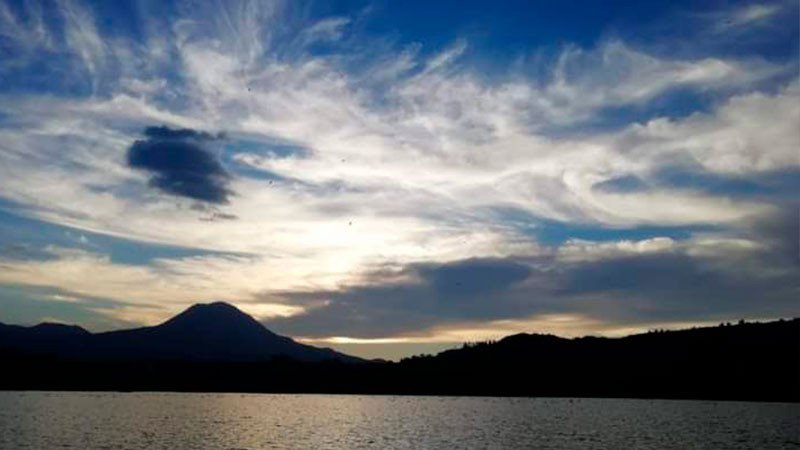 Este verano disfruta de la belleza de la laguna de Zacapu  