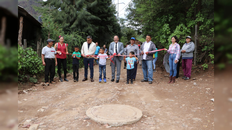 Alcalde de Hidalgo inaugura 3 obras en la localidad de Benito Juárez de la Tenencia de San Bartolo