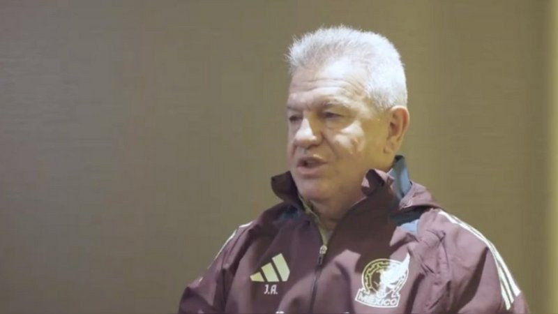 Es momento de volver a mi país y hacer algo por él: Javier Aguirre 