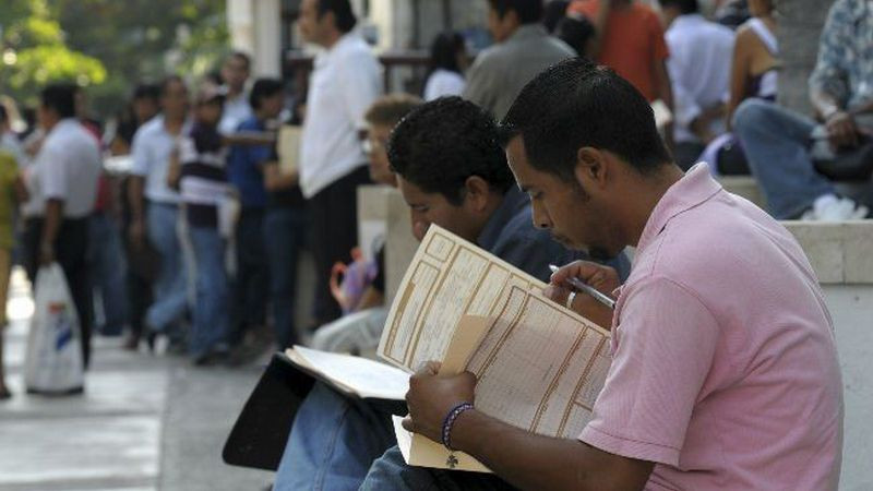 Repunta creación de empleos en México durante julio tras dos meses de caídas 