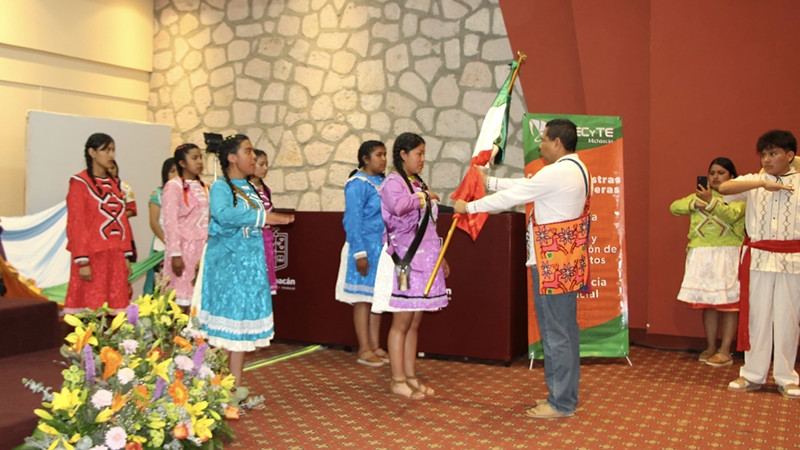 Cecytem, comprometido con la edición de pueblos originarios 