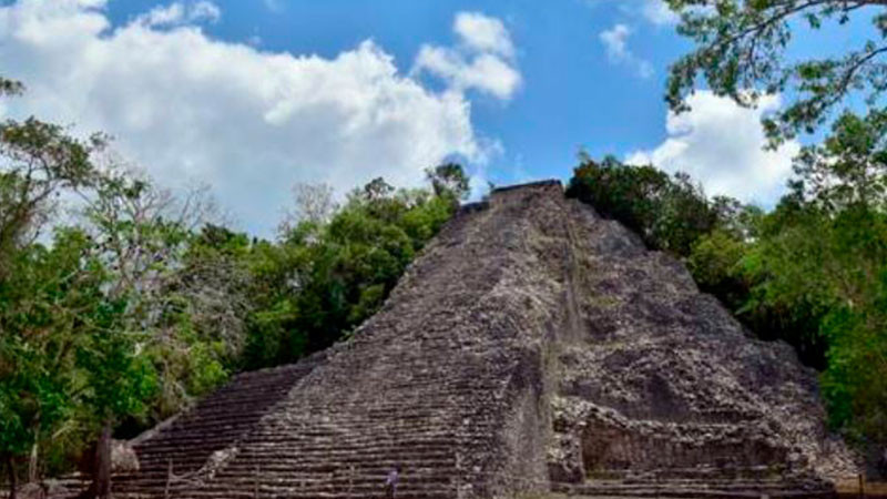 El INAH descubrió antiguos jeroglíficos mayas en Quintana Roo  