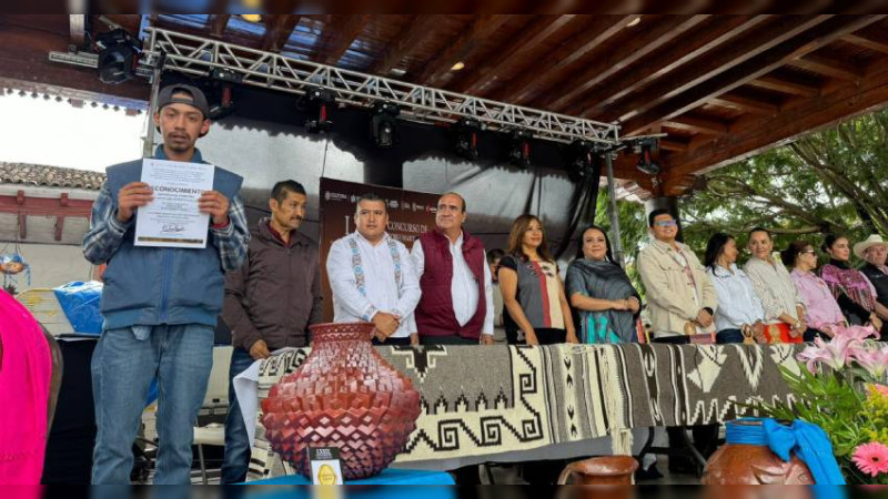 Clausuraron Feria Nacional del Cobre y premiaron a las mejores piezas 