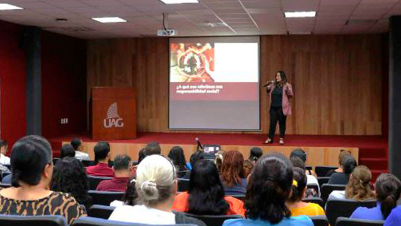 Universidad Autónoma de Guadalajara lanza campaña de reciclaje de papel 