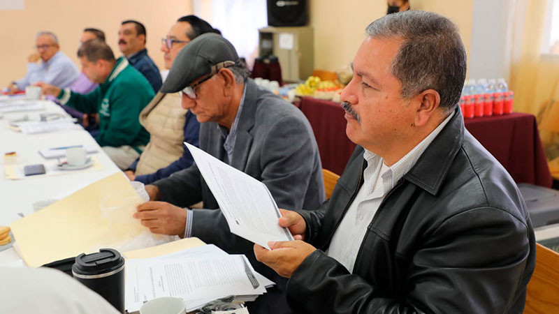 Más de 11 mil escuelas inician trabajos en Consejos Técnicos Escolares 