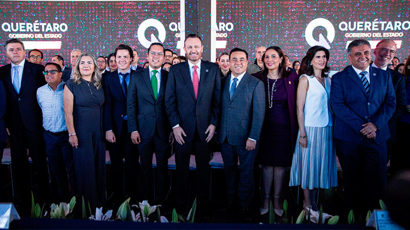 Aprueba Gobernador de Querétaro Programa Anual Transversal 2024     