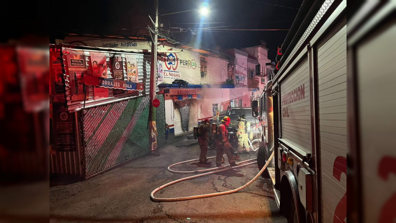 Se incendia forrajera en Tangancícuaro, Michoacán, hay millonarias pérdidas