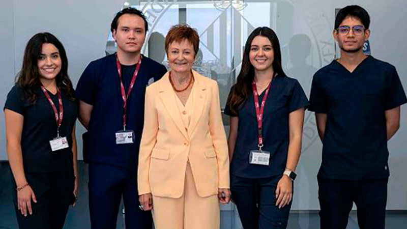 Alumnos de Odontología de la UAG viven experiencia en Universidad de Valencia 