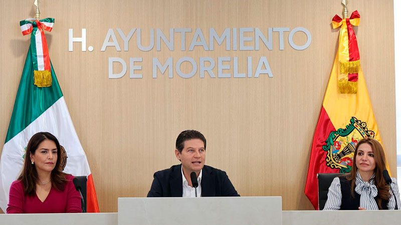 Refrenda Alfonso Martínez su compromiso con la transparencia y rendición de cuentas 