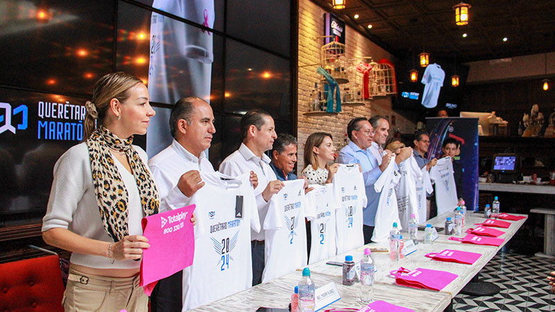 Presentan playera del Querétaro Maratón 2024 