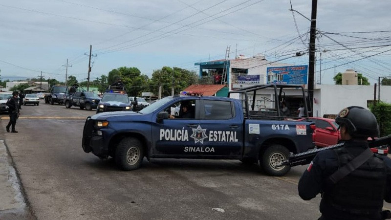 Se enfrentan militares y civiles en Culiacán, Sinaloa; hay dos muertos y un soldado herido 