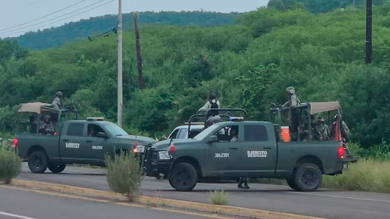 Continúan enfrentamientos entre civiles y militares en Culiacán 