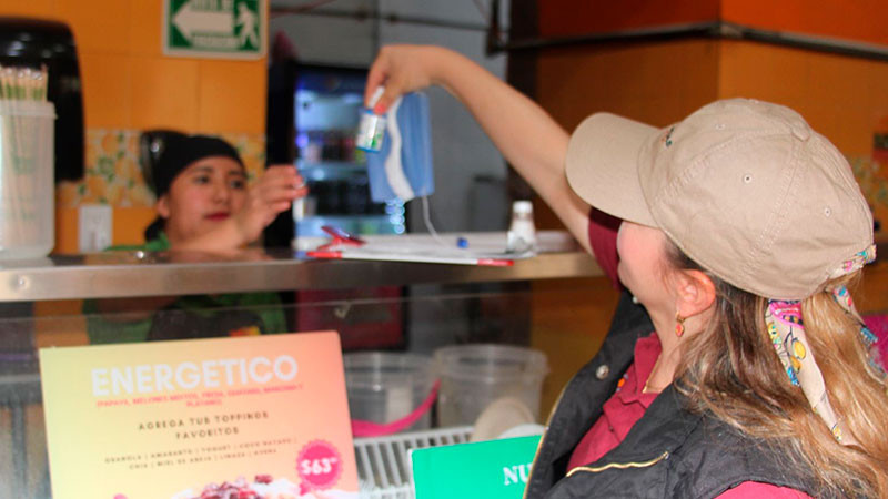 Verifica sector salud puestos de comida instalados en el Centro Histórico de Morelia 