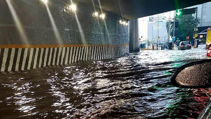 Una persona desaparecida y derrumbes dejan lluvias en Hidalgo 