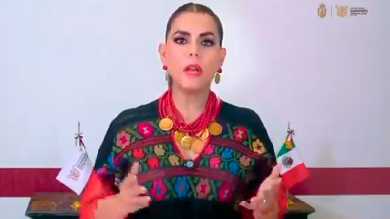 Evelyn Salgado anuncia "campaña masiva" en apoyo a familias de normalistas de Ayotzinapa 