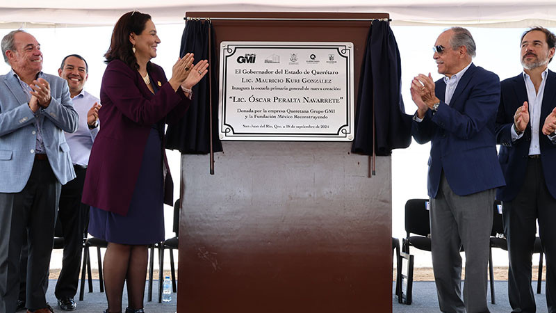 Inaugura titular de la SEDEQ nueva Escuela Primaria en San Juan del Río