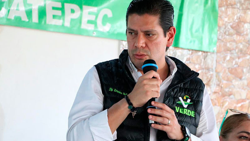 En medio ambiente, Bedolla le ha cumplido a Michoacán: Ernesto Núñez 