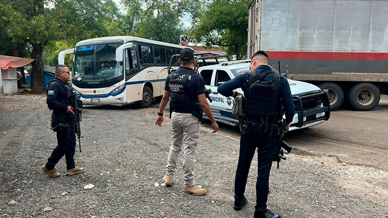 Restablecen circulación carretera en las regiones Pátzcuaro, La Piedad y Zamora, Michoacán 