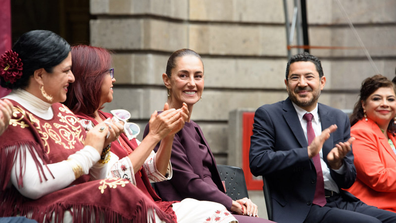 Claudia Sheinbaum acusa a la Corona española de agravio al pueblo de México 