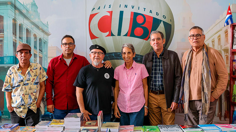 Morelia maravilla a delegación cubana participante en la Feria Internacional del Libro y la Lectura