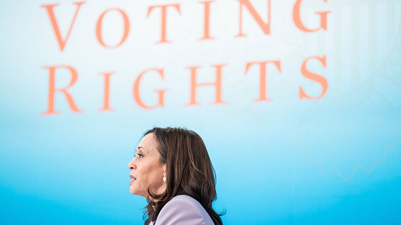 Disparos dañaron la casa de campaña de Kamala Harris en Arizona  