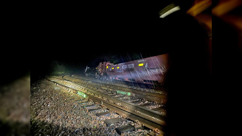 Descarrila tren en tramo Pátzcuaro - Uruapan, Michoacán 