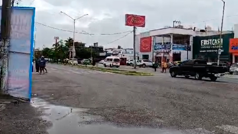 Se reactiva Lázaro Cárdenas, tras paso de la tormenta tropical 'John' 