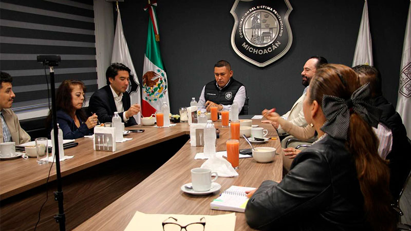 Delinean estrategia en favor de estadounidenses presos en cárceles de Michoacán