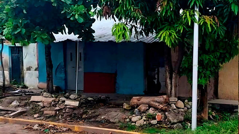 Balean vivienda en Apatzingán, Michoacán; solo reportan daños materiales 