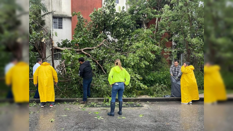 Huracán Milton azota la península de Yucatán: autoridades despliegan protocolos de emergencia 