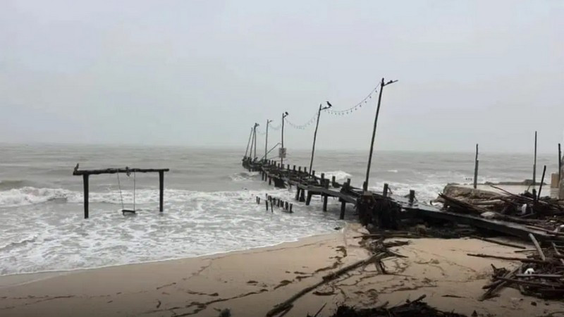 Desaparecen 15 pescadores en Yucatán tras el paso del huracán Milton 