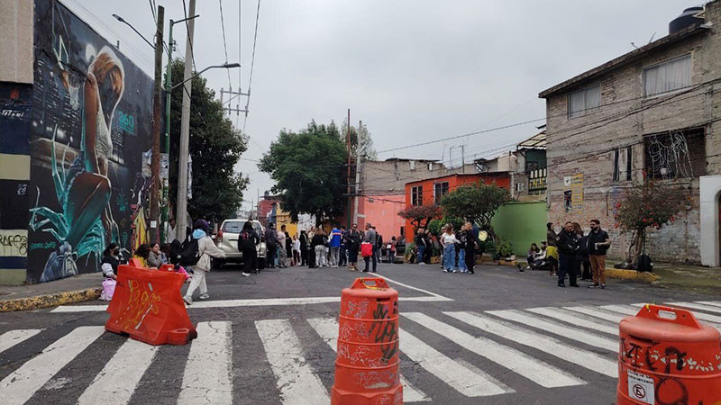 Desalojan alumnos de la ENAH por falsa amenaza de bomba