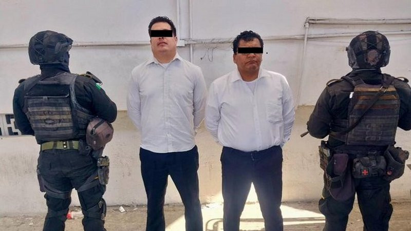 Arrestan a dos chóferes en Nuevo León; los acusan de privar de la libertad a familia colombiana 