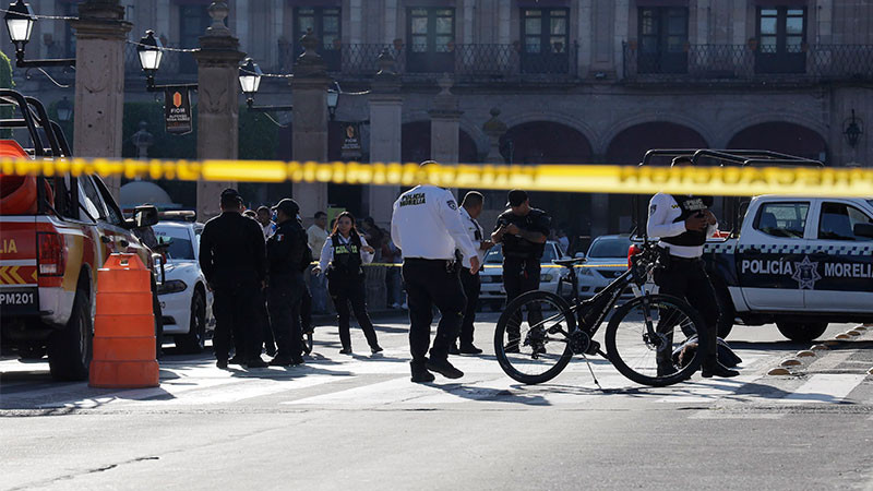 Balean a dos individuos en Centro Histórico de Morelia, Michoacán; uno falleció 