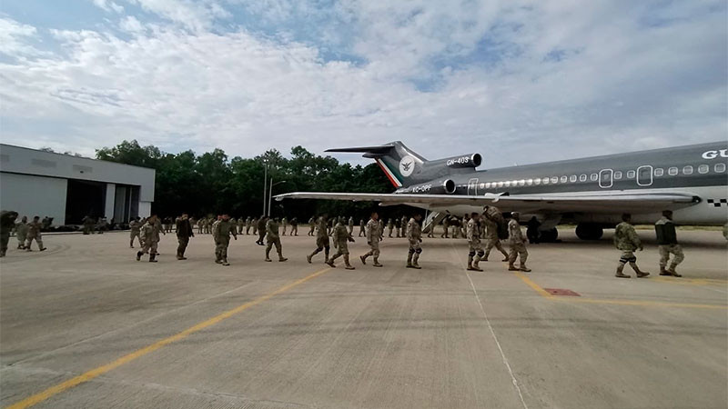 Llegan 100 elementos de Fuerzas Especiales y unidades blindadas del Ejército a Culiacán 