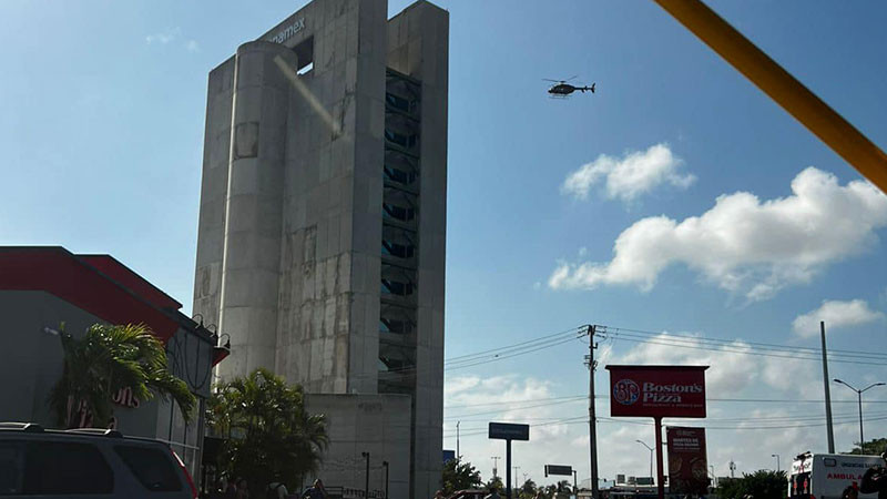 Evacuan Torre Banamex en Mérida, Yucatán, por reporte de incendio 