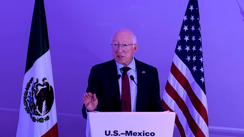 Relación entre México y EEUU "nunca se va a pausar", asegura Ken Salazar 