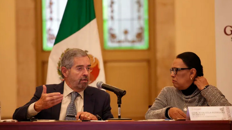 Gobierno realiza reunión intersecretarial para abordar crisis migratoria 