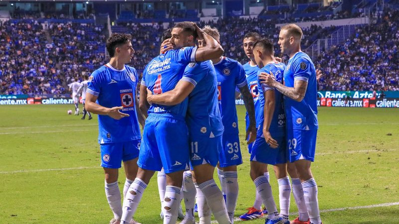 Cruz Azul manda en el Apertura 2024 de la Liga MX tras 12 fechas disputadas 