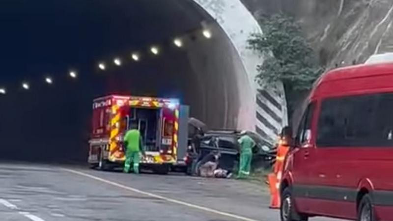 Choque en la Siglo XXI deja un herido y daños materiales 