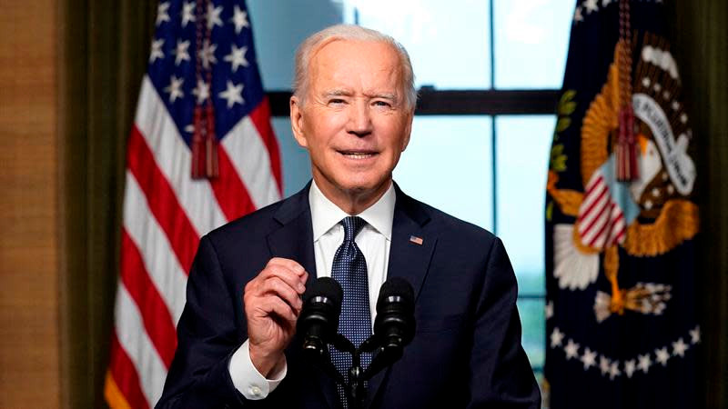 Biden se disculpa formalmente por 150 años de atrocidades cometidas a niños indígenas  