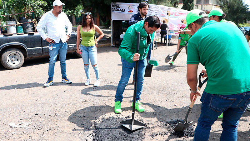 PVEM arranca acciones de bacheo en Morelia 