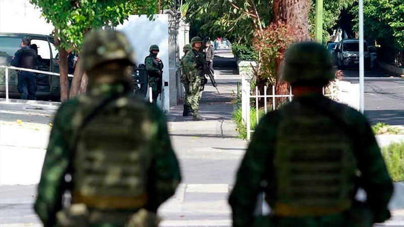 Militares agreden a tres hijos de periodista asesinado en Sonora  