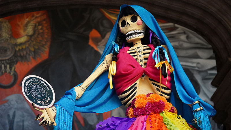 Poder Judicial de Michoacán invita a su tradicional ambientación de Día de Muertos  