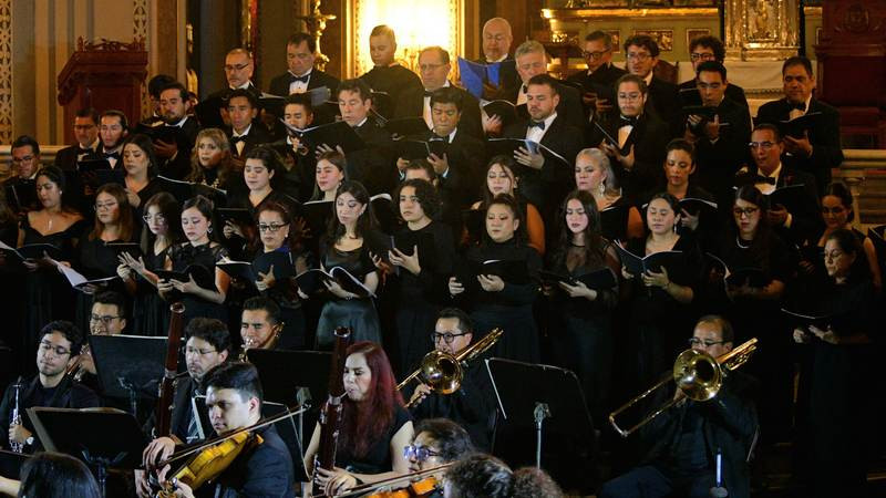 Osidem hace vibrar la Catedral de Morelia con el Réquiem de Mozart 